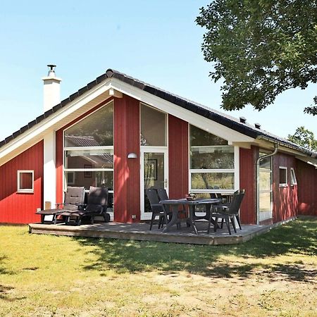 Four-Bedroom Holiday Home In Grossenbrode 1 Bagian luar foto